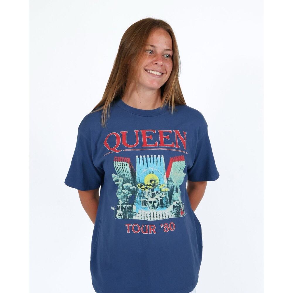 Daydreamer Rock Hall Of Fame Queen Tour 80 Woman's T-Shirt Blue Sz M READ - Picture 4 of 11